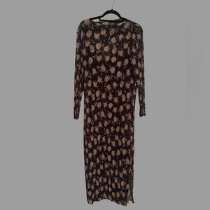 Elegant Black and Cream Vince Camuto Patterned Dress